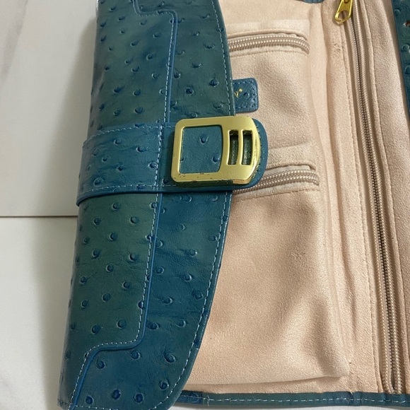 Rowallan of Scotland ‘Lydia’ embossed ostrich leather clutch handbag - Picture 5 of 7